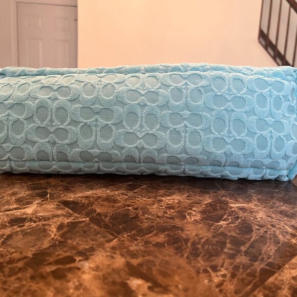 Coach Faded Blue (Turquoise) Signature Terry Tote (NWT) - Picture 10 of 13